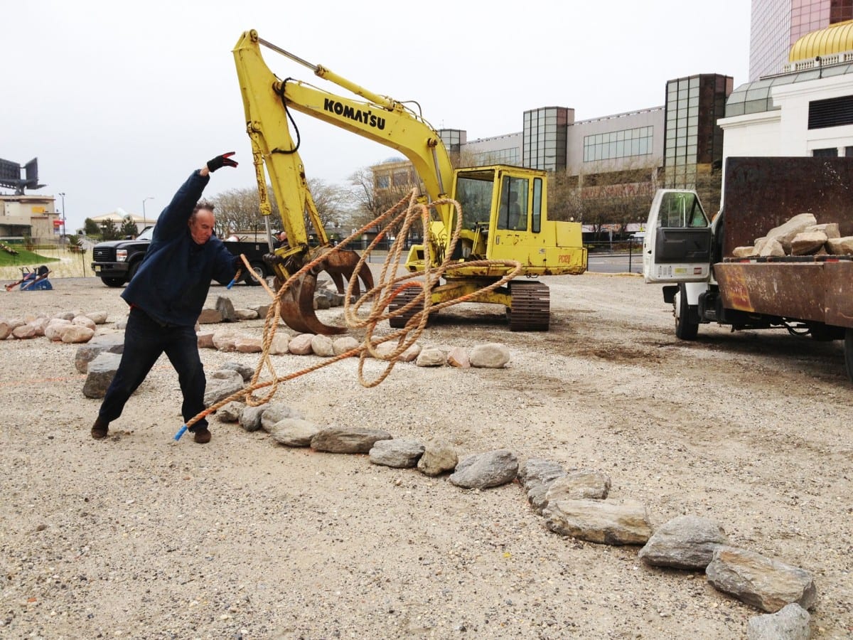 Peter Hutchinson performing his Artlantic Triple Thrown Rope installation in May 2013. Photograph by Layman Lee. 