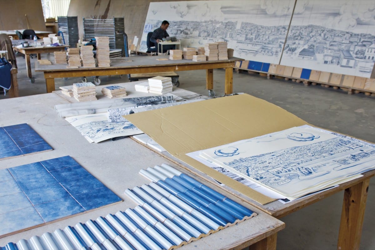 The Great Panorama of Lisbon (21st Century) installation in progress at the Viúva Lamego factory in Sintra, Portugal.  Photograph by Bruno Portela.  © Unidade Infinita Projectos.