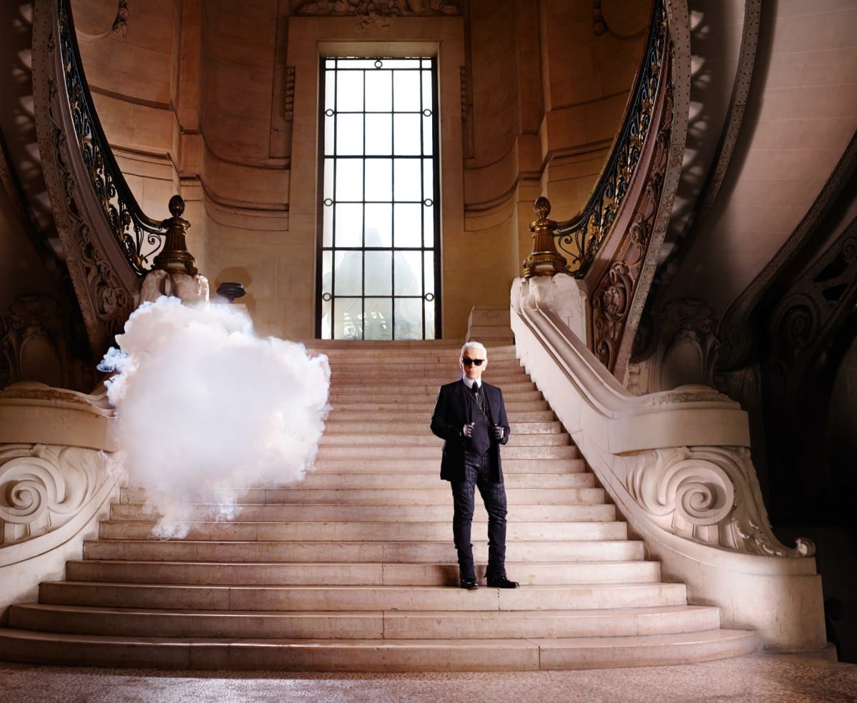 Berndnaut Smilde, The In Cloud- Karl Lagerfeld, 2013, courtesy of the artist, Harper’s Bazaar and Ronchini Gallery.  Photo © Simon Procter 