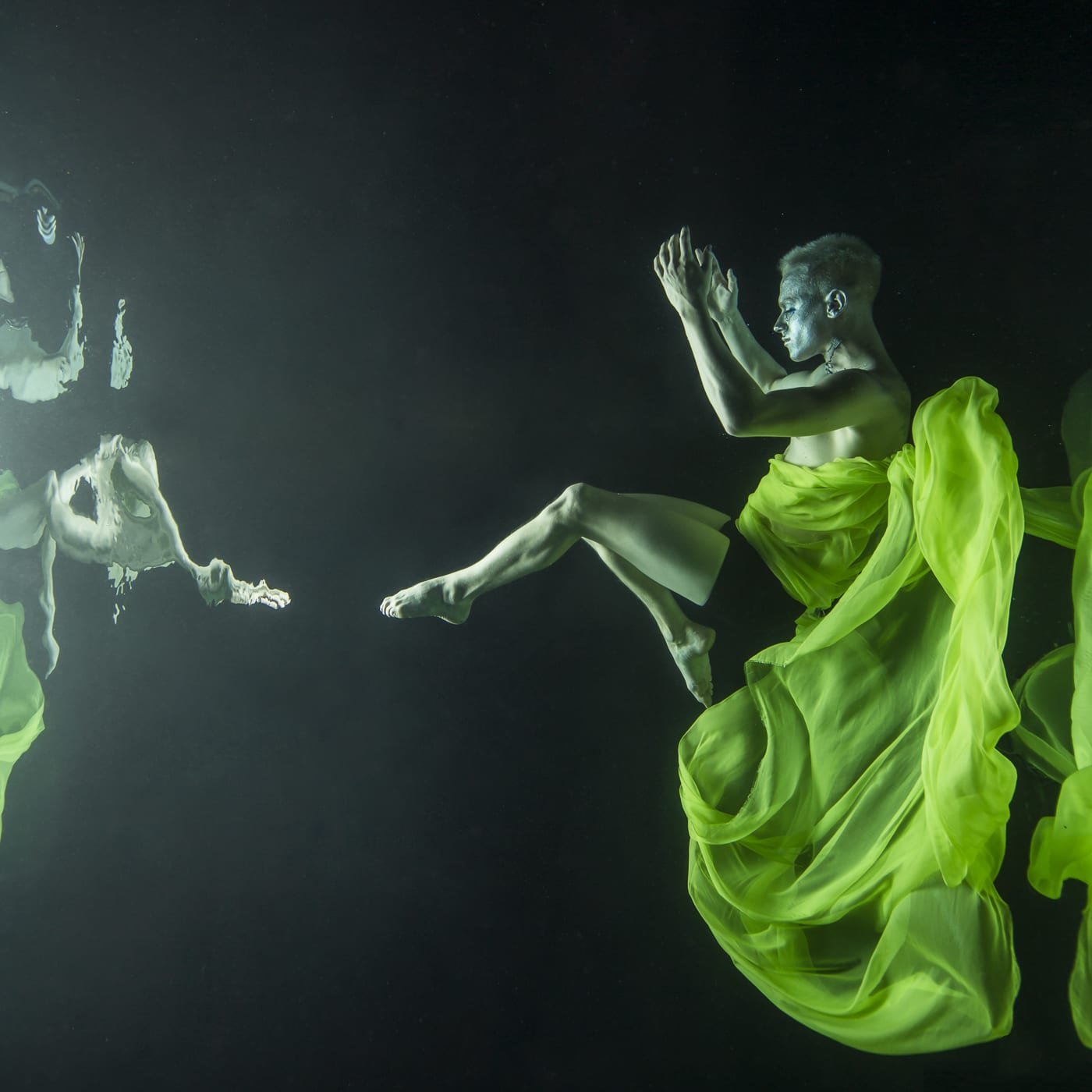 Maya Almeida, Underwater Dance Series, 2014